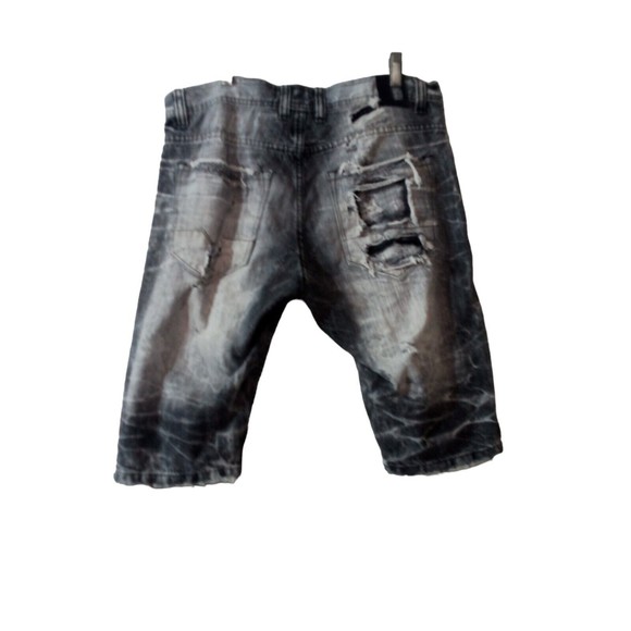 Men's‎ Twenty Two Oz  Shorts Lots Of Holes And Skin Shows Size 32 - Picture 5 of 16